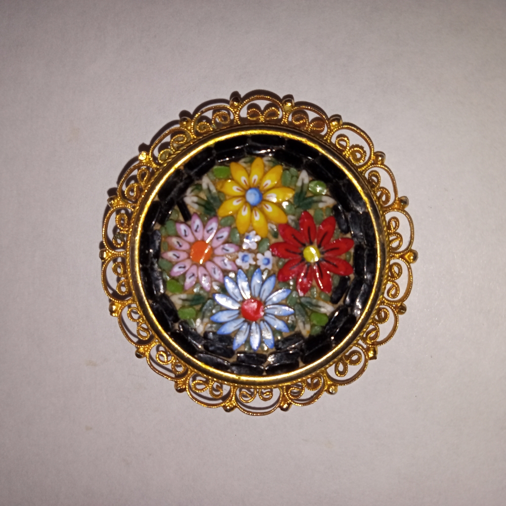 Vintage Micro Mosaic Pin Brooch Italy Gold Tone